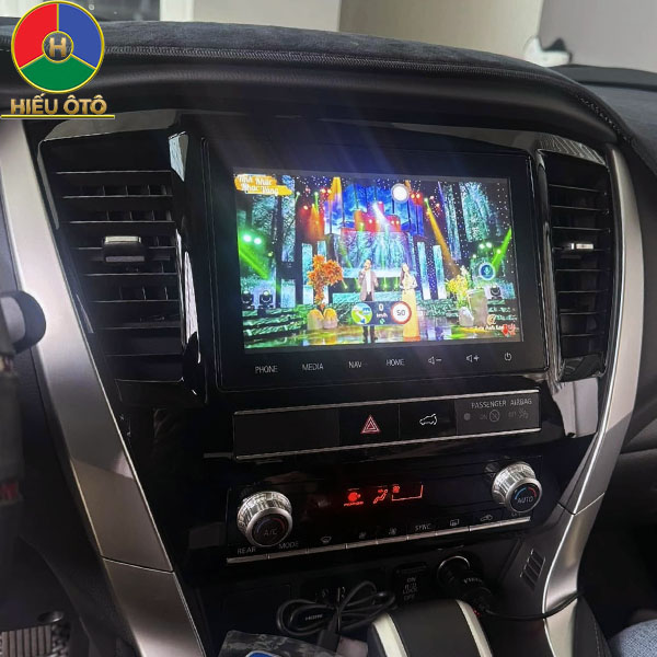 Android Box Ô Tô Mitsubishi Pajero Sport 