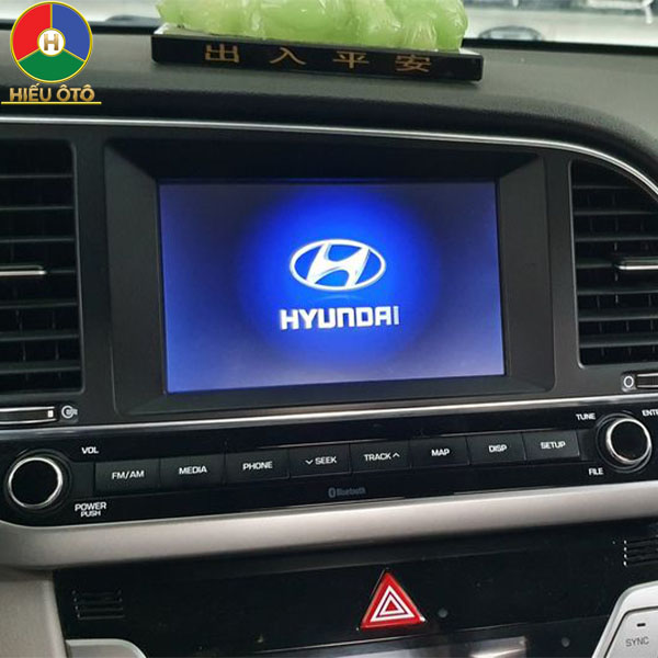 Sửa Màn Hình Ô Tô Hyundai Elantra Toàn Quốc 