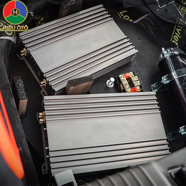 amply ô tô là gì 