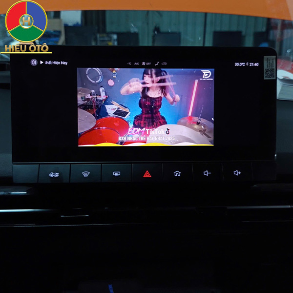 android auto box ô tô mg4