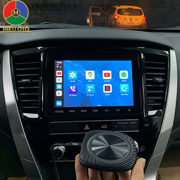android auto box xe ô tô mitsubishi pajero sport 
