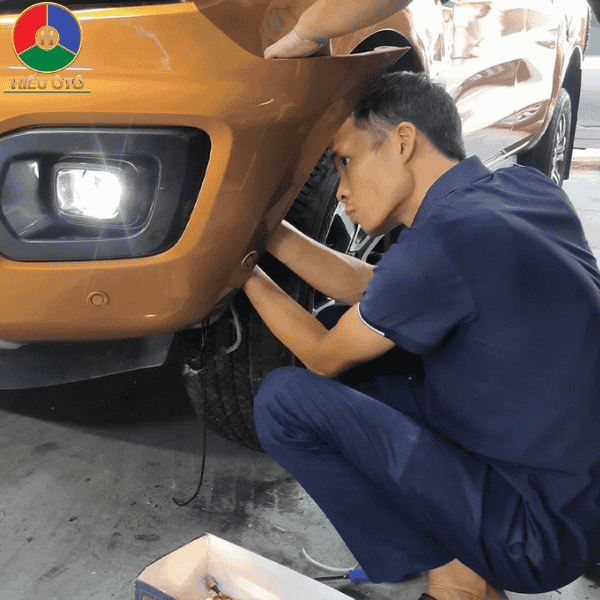 độ đèn gầm toyota innova hiếu ô tô 