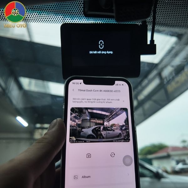 Giao diện xem trực tiếp và trích xuất video siêu tốc qua ứng dụng 70mai trên điện thoại thông minh