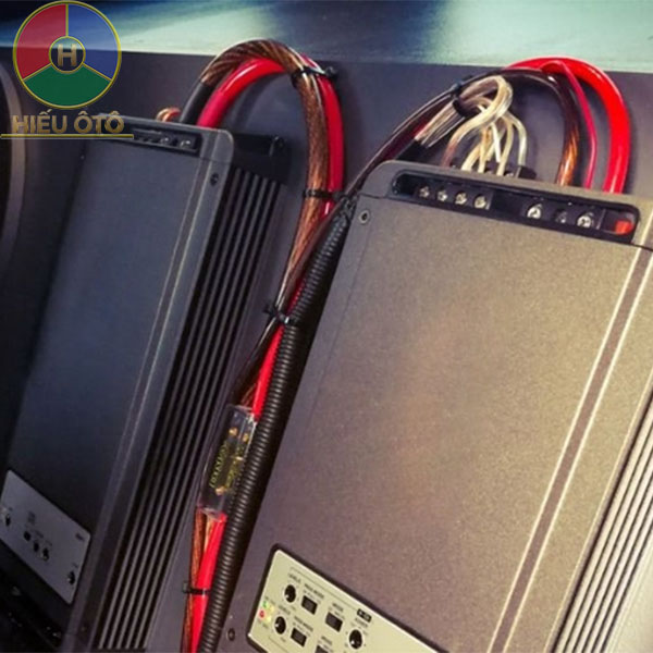 khi nào nên độ amply cho xe ô tô