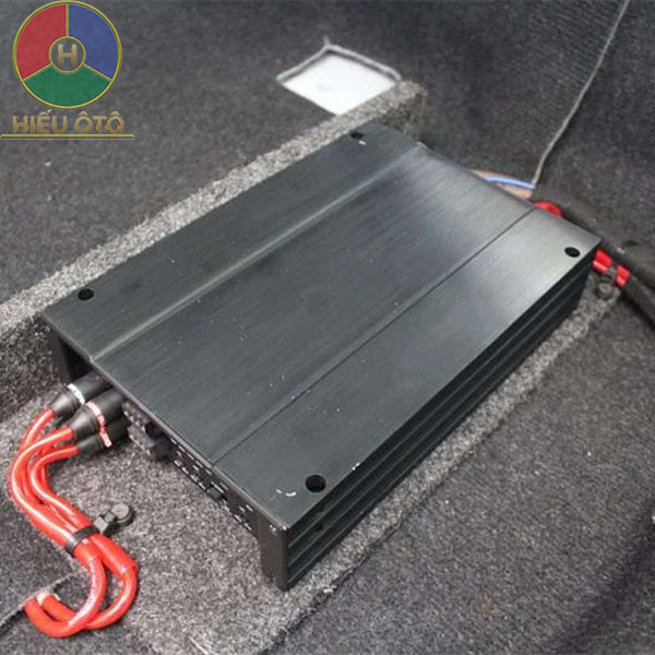 kinh nghiệm khi độ amply cho xe ô tô