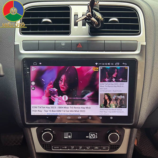 màn hình android xe ô tô volkswagen polo 